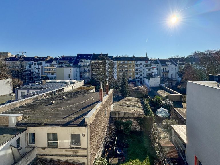 Immobilienangebot - Düsseldorf / Unterbilk - Alle - Unterbilk: Ein kleines Juwel mitten in der Stadt, trotzdem sehr ruhig gelegen!