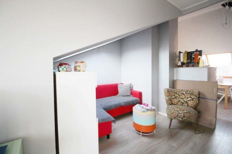 Immobilienangebot - Düsseldorf - Alle - Oberbilk: vermietete und individuell geschnittene 2,5 Zimmerwohnung mit Dachterrasse!