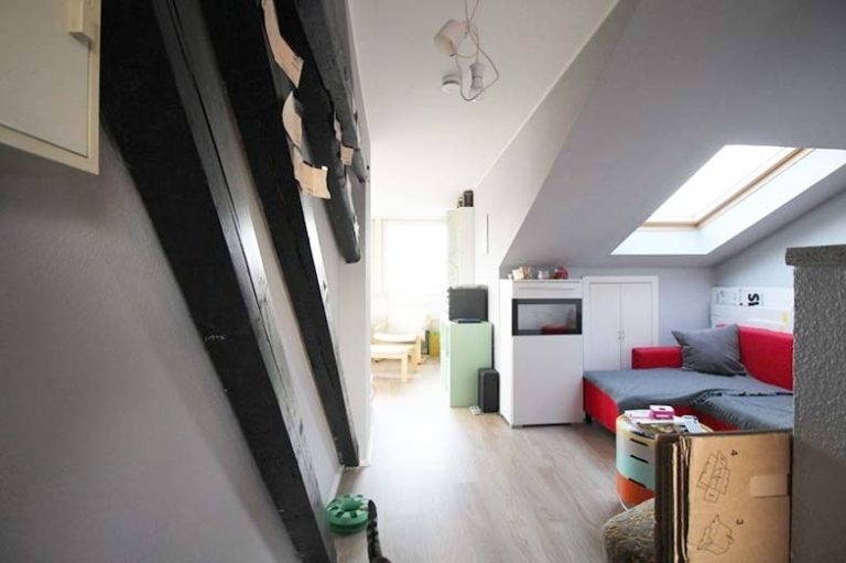 Immobilienangebot - Düsseldorf - Alle - Oberbilk: vermietete und individuell geschnittene 2,5 Zimmerwohnung mit Dachterrasse!