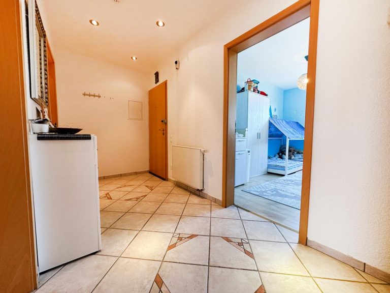 Immobilienangebot - Duisburg - Alle - Duisburg-Buchholz: Kaufen, einziehen & wohlfühlen - Toll geschnittene Wohnung mit Küche & Balkon!