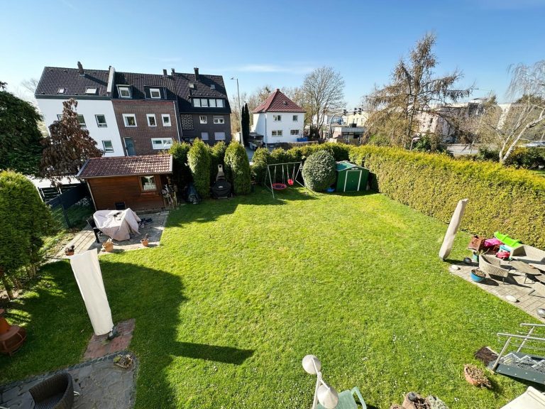 Immobilienangebot - Duisburg - Alle - Duisburg-Buchholz: Kaufen, einziehen & wohlfühlen - Toll geschnittene Wohnung mit Küche & Balkon!