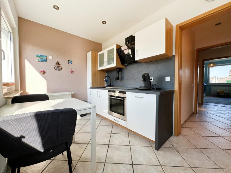 Immobilienangebot - Duisburg - Alle - Duisburg-Buchholz: Kaufen, einziehen & wohlfühlen - Toll geschnittene Wohnung mit Küche & Balkon!