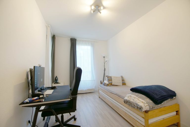 Immobilienangebot - Düsseldorf - Alle - Mörsenbroich: vermietete 3-Zimmerwohnung mit Süd-West Balkon in ruhiger Lage