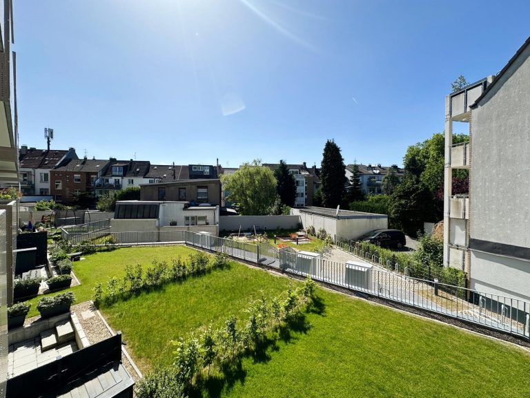 Immobilienangebot - Hilden - Alle - Hilden: Erstbezug in zentraler Lage - Energieeffizient, hochwertig und neu + TG-Stellplatz & Küche
