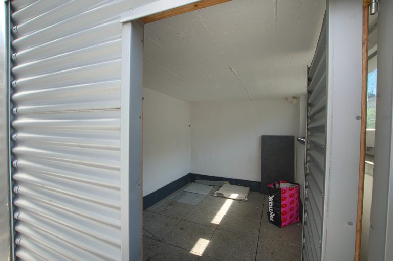 Immobilienangebot - Düsseldorf / Pempelfort - Alle - Pempelfort: einzigartige Galeriewohnung auf 3 Ebenen mit Aufzug & TG-Stellplatz in beliebter Lage