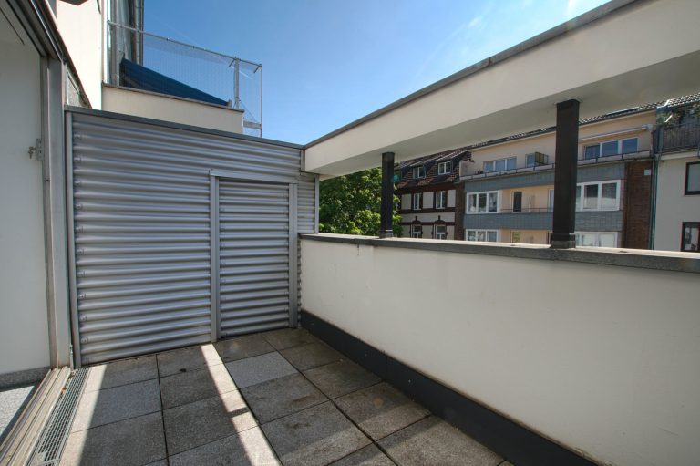 Immobilienangebot - Düsseldorf / Pempelfort - Alle - Pempelfort: einzigartige Galeriewohnung auf 3 Ebenen mit Aufzug & TG-Stellplatz in beliebter Lage