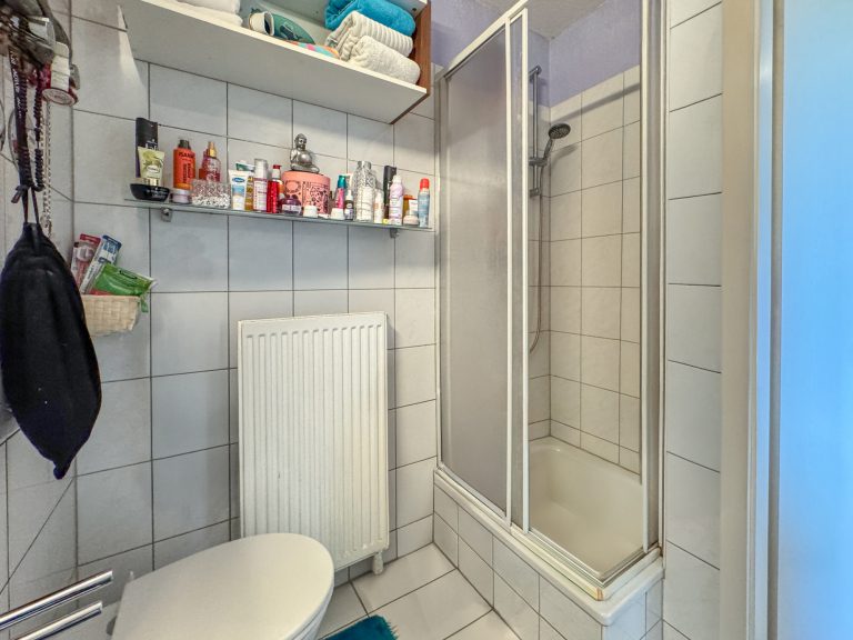 Immobilienangebot - Ratingen - Alle - Ratingen Mitte: Zentral gelegene 3-Zimmer-Wohnung für Kapitalanleger