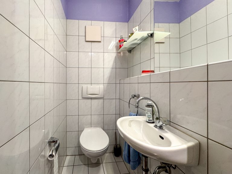 Immobilienangebot - Ratingen - Alle - Ratingen Mitte: Zentral gelegene 3-Zimmer-Wohnung für Kapitalanleger