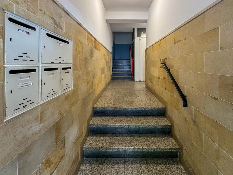 Immobilienangebot - Düsseldorf / Unterbilk - Alle - Unterbilk: Stadtleben trifft Wohnkomfort - Stilvolle Wohnung mit Balkon & Extra-Raum