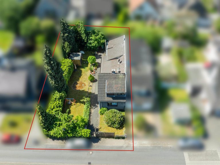 Immobilienangebot - Düsseldorf - Alle - Vogelsiedlung Unterrath: Top Lage mit Gestaltungsfreiheit – Sanierung, Neubau oder Invest!