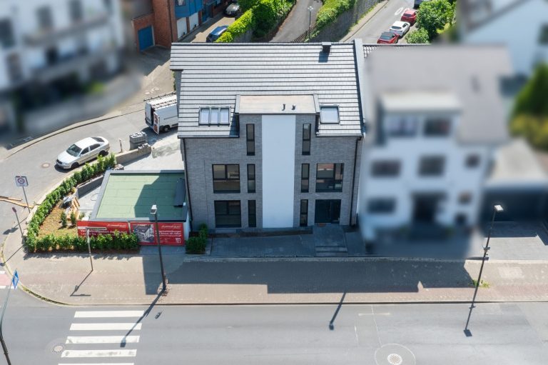 Immobilienangebot - Düsseldorf - Alle - Neubau in Unterbach: Exklusive und hochwertige 4-Zimmerwohnung im 1. OG