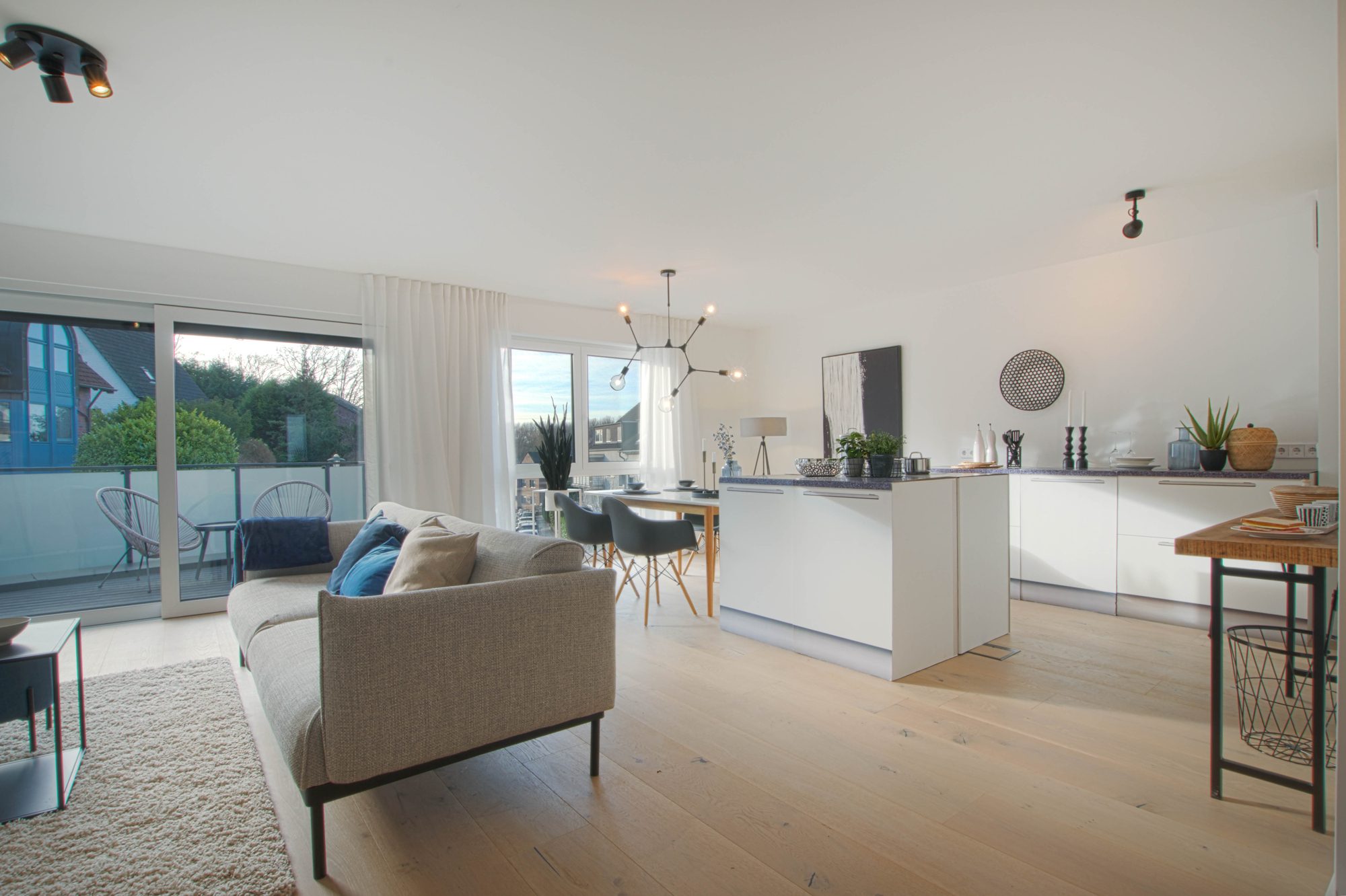 Immobilienangebot - Düsseldorf - Alle - Düsseldorf-Unterbach: Exklusive 4-Zimmer-Neubauwohnung mit Südwestbalkon!