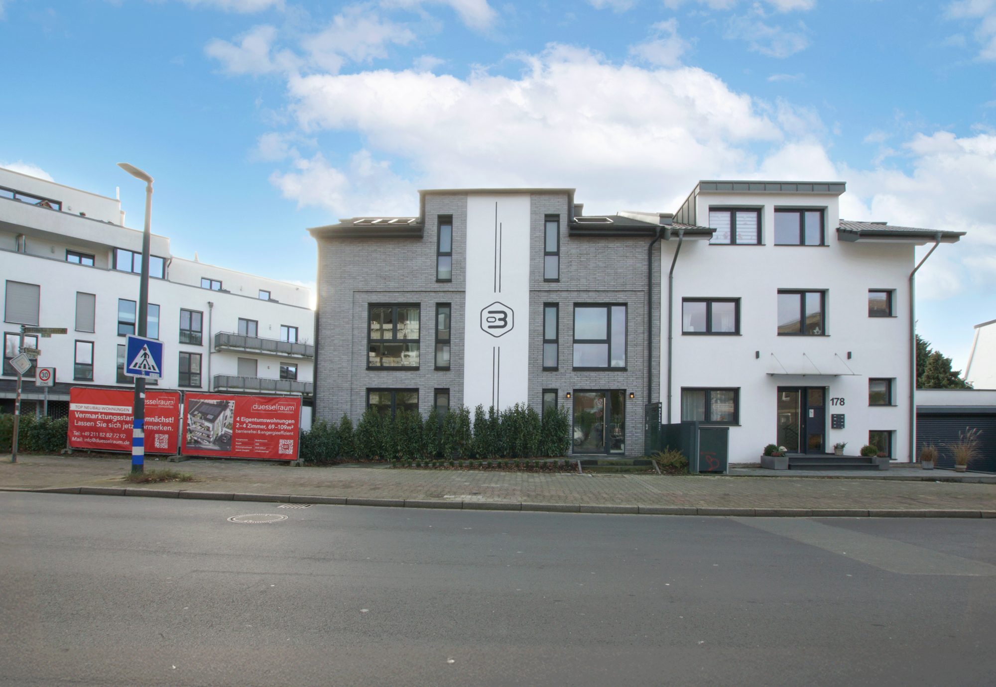 Immobilienangebot - Düsseldorf - Alle - Düsseldorf-Unterbach: Exklusive Penthousewohnung mit Südwestbalkon!