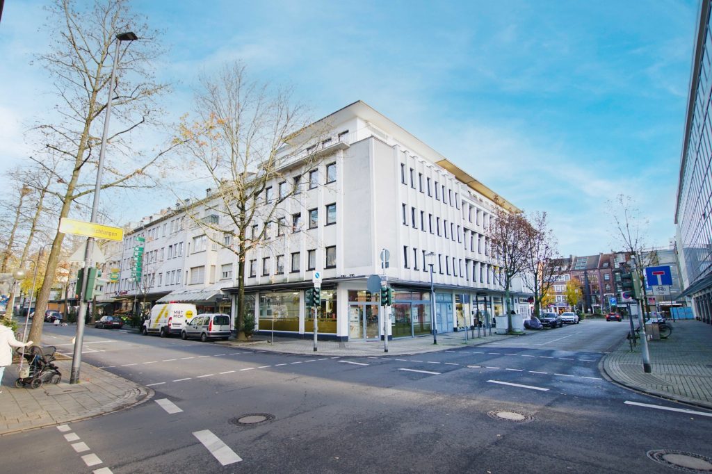 Immobilienangebot - Mönchengladbach / Rheydt - Alle - Rheydt: Wohn- und Geschäftshaus mit 25 Einheiten in bester Lage der Innenstadt!