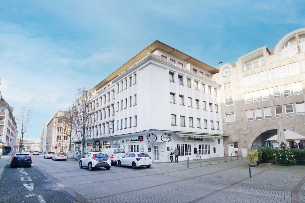 Immobilienangebot - Mönchengladbach / Rheydt - Alle - Rheydt: Wohn- und Geschäftshaus mit 25 Einheiten in bester Lage der Innenstadt!