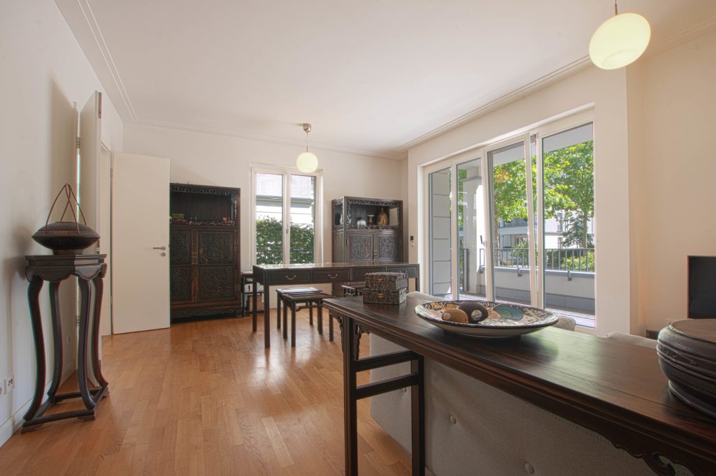 Immobilienangebot - Düsseldorf - Alle - Exklusive Lebensqualität: 5-Zimmer in den Heinrich-Heine-Gärten mit Balkon, Garten & TG-Stellplatz!