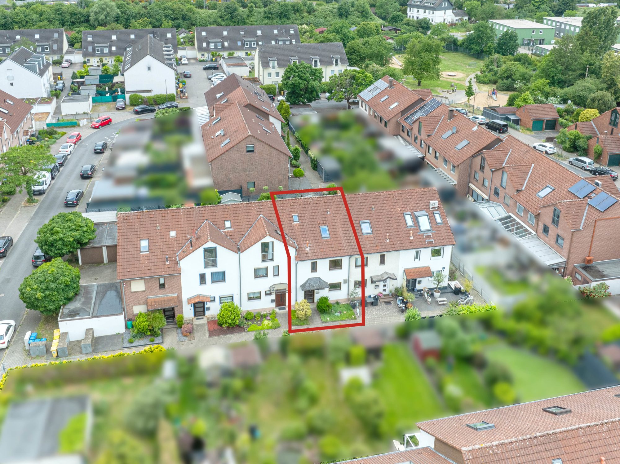 Immobilienangebot - Düsseldorf - Alle - Düsseldorf-Lichtenbroich: gepflegtes Reihenmittelhaus mit Garten und Garage in ruhiger Lage