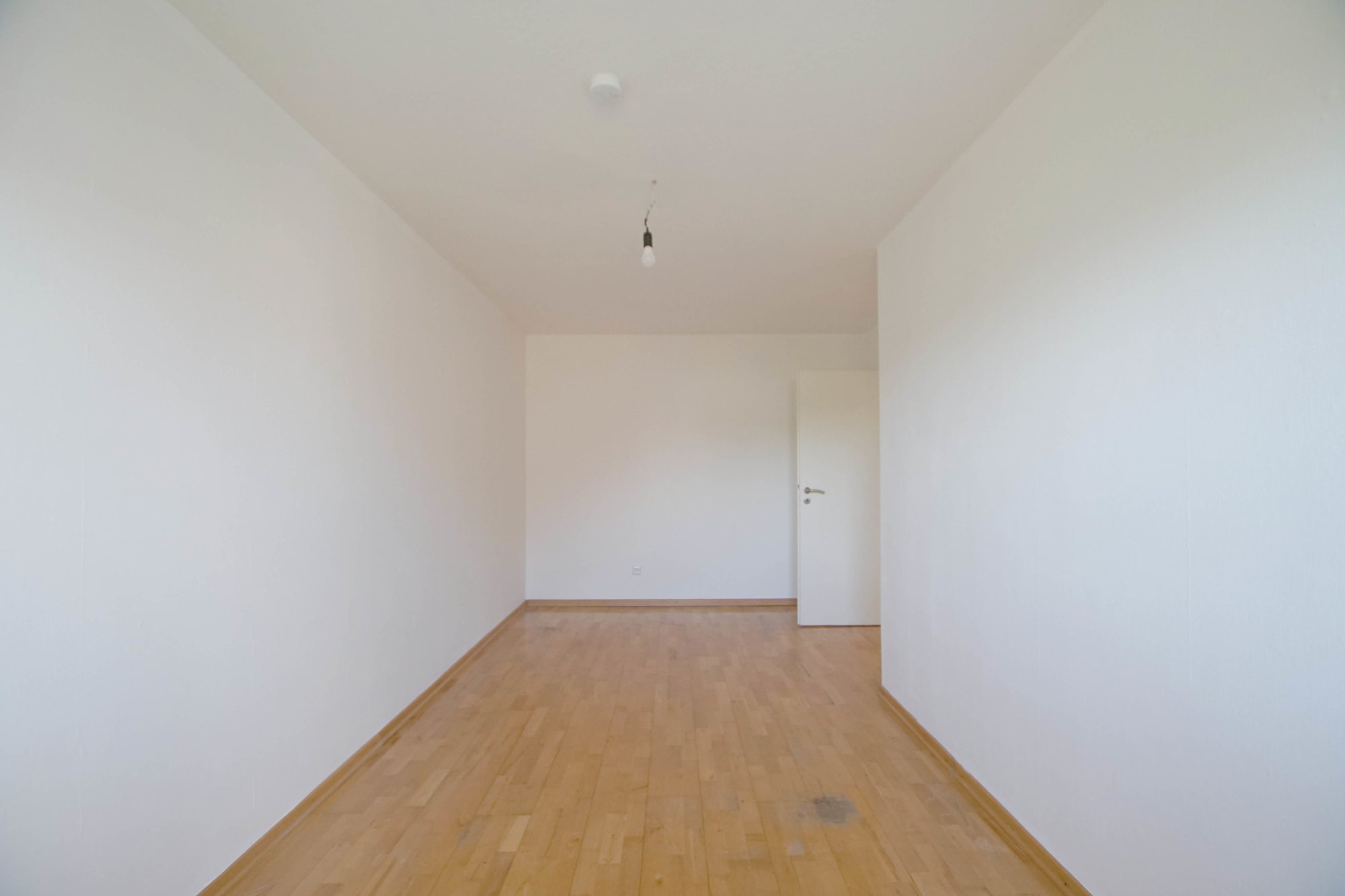 Immobilienangebot - Düsseldorf - Alle - Düsseldorf-Lichtenbroich: gepflegtes Reihenmittelhaus mit Garten und Garage in ruhiger Lage