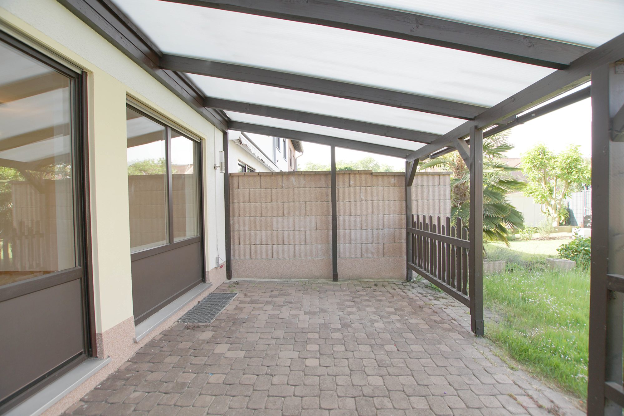 Immobilienangebot - Düsseldorf - Alle - Düsseldorf-Lichtenbroich: gepflegtes Reihenmittelhaus mit Garten und Garage in ruhiger Lage
