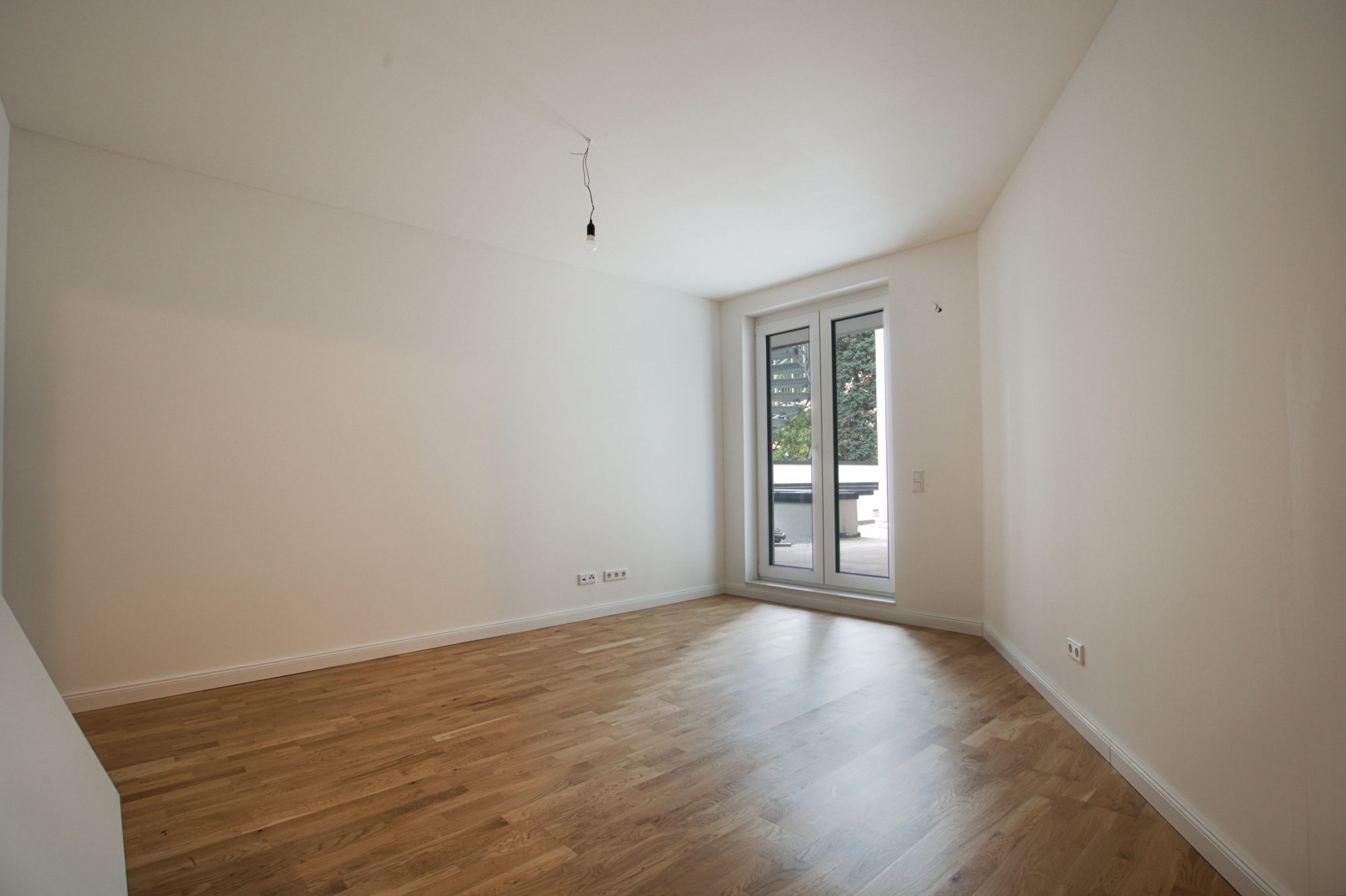 Immobilienangebot - Düsseldorf / Stadtmitte - Alle - Erstbezug! Exklusive 3-Zimmer-Wohnung im 4. OG mit Terrasse – hochwertiger Neubau in Stadtmitte