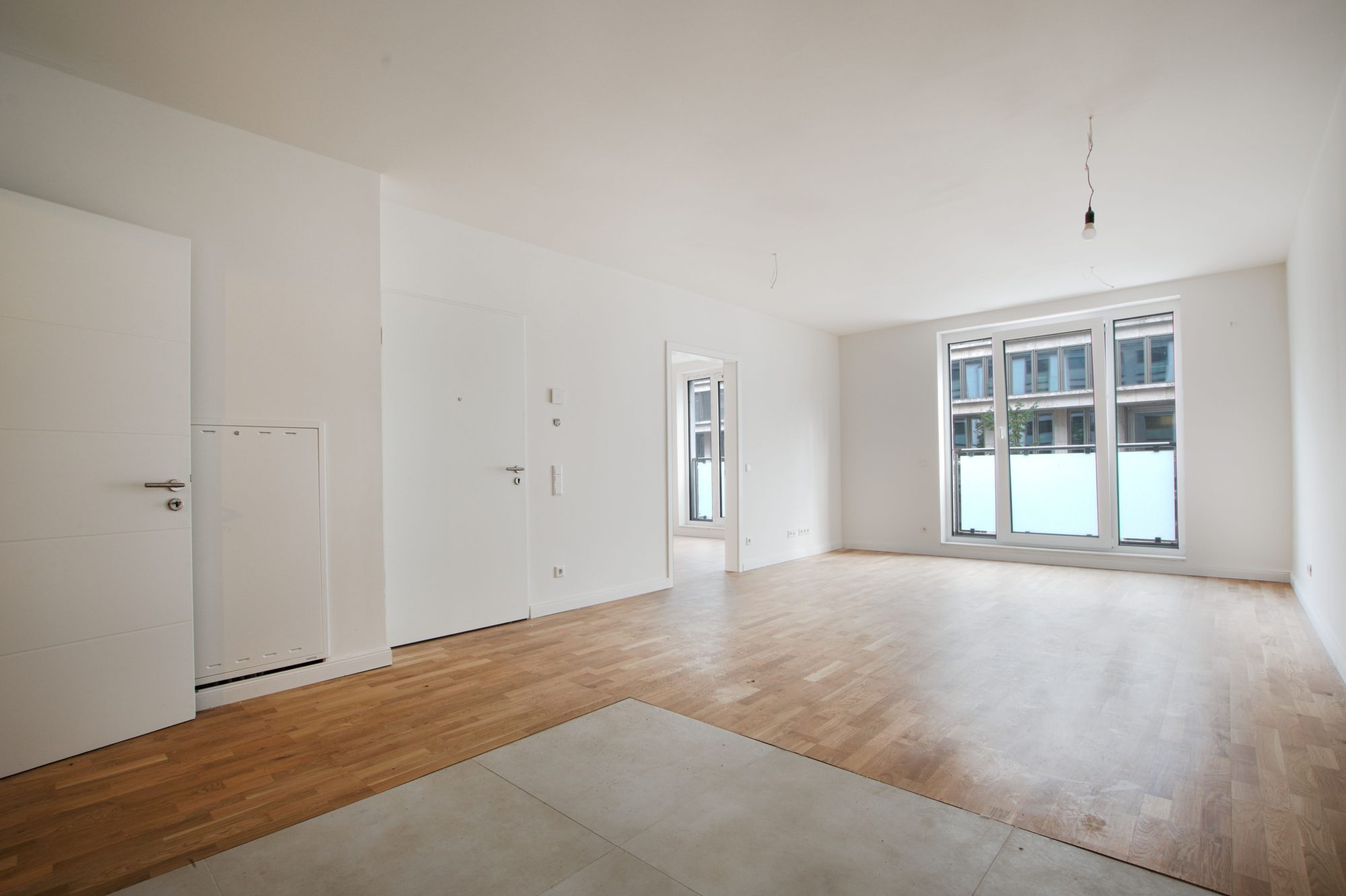Immobilienangebot - Düsseldorf / Stadtmitte - Alle - Erstbezug! Exklusive 2-Zimmer-Wohnung im 4. OG – hochwertiger Neubau in Stadtmitte