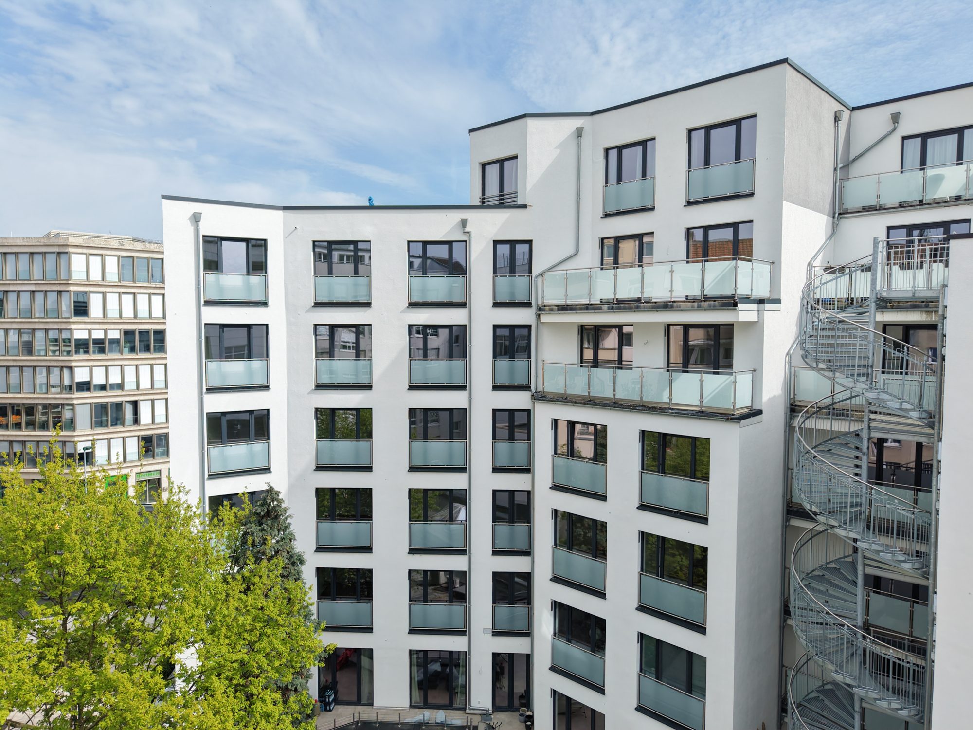 Immobilienangebot - Düsseldorf / Stadtmitte - Alle - Erstbezug! Exklusive 3-Zimmer-Wohnung im 4. OG – hochwertiger Neubau in Stadtmitte