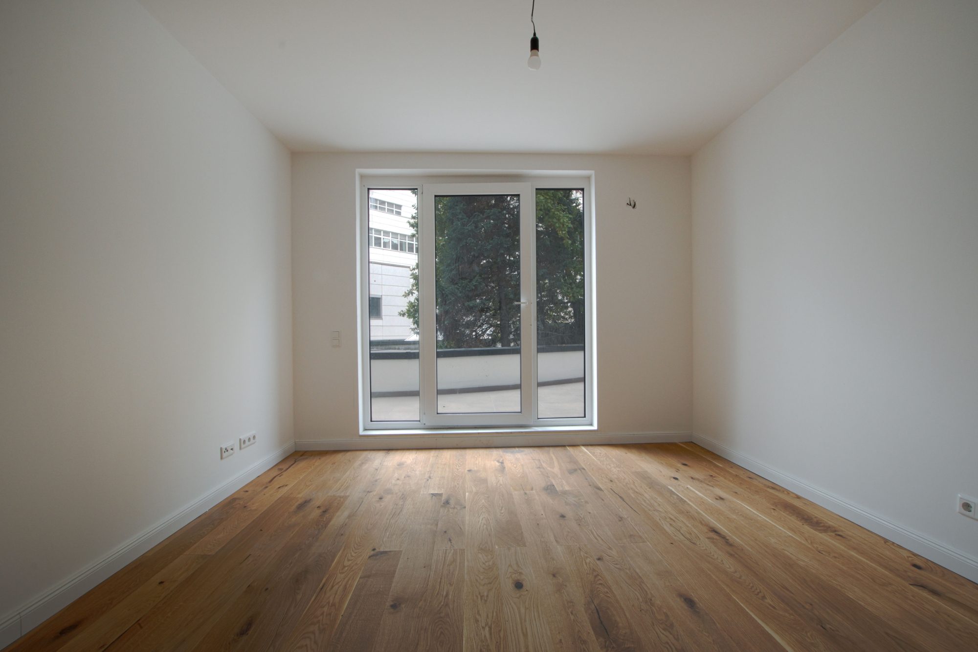 Immobilienangebot - Düsseldorf / Stadtmitte - Alle - Erstbezug! Exklusive 3-Zimmer-Wohnung mit Terrasse im 5. OG – hochwertiger Neubau in Stadtmitte