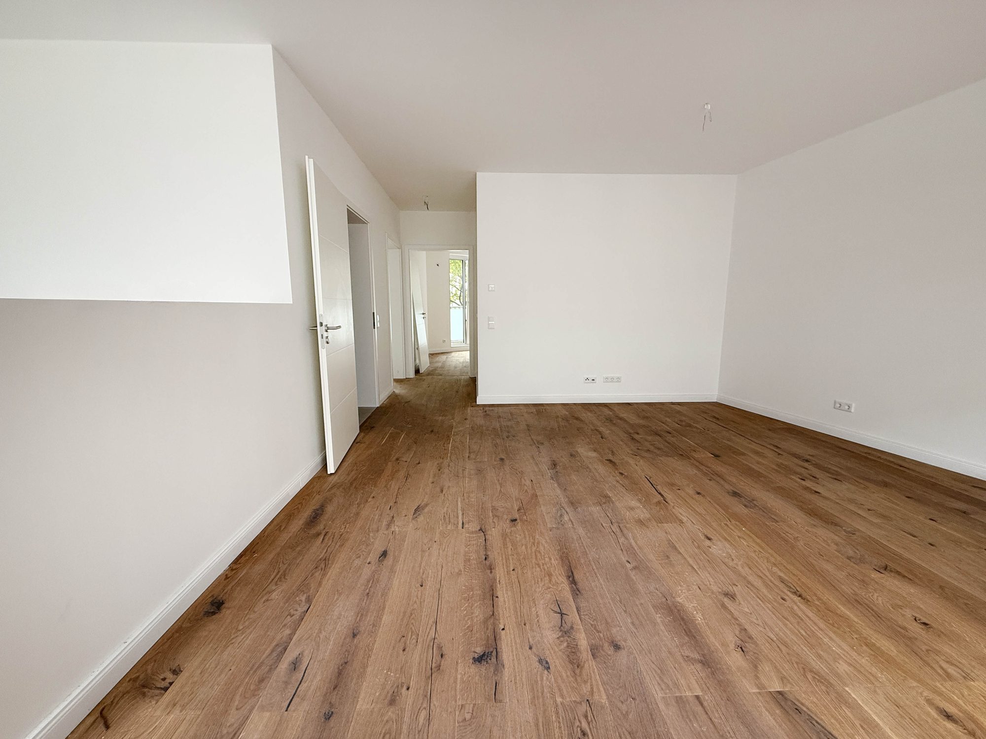 Immobilienangebot - Düsseldorf / Stadtmitte - Alle - Erstbezug! Exklusive 3-Zimmer-Wohnung mit Terrasse im 6. OG – hochwertiger Neubau in Stadtmitte