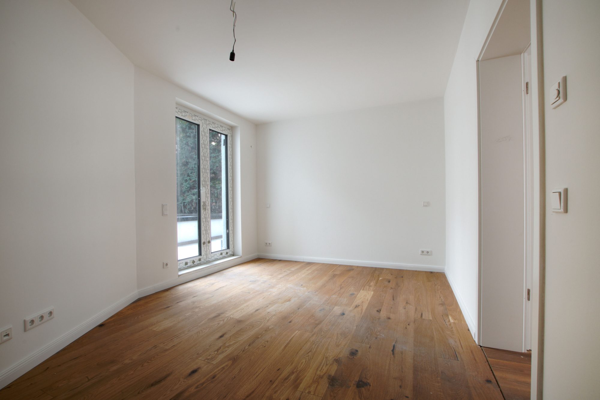 Immobilienangebot - Düsseldorf / Stadtmitte - Alle - Erstbezug! Exklusive 3-Zimmer-Wohnung im 2. OG – hochwertiger Neubau in Stadtmitte