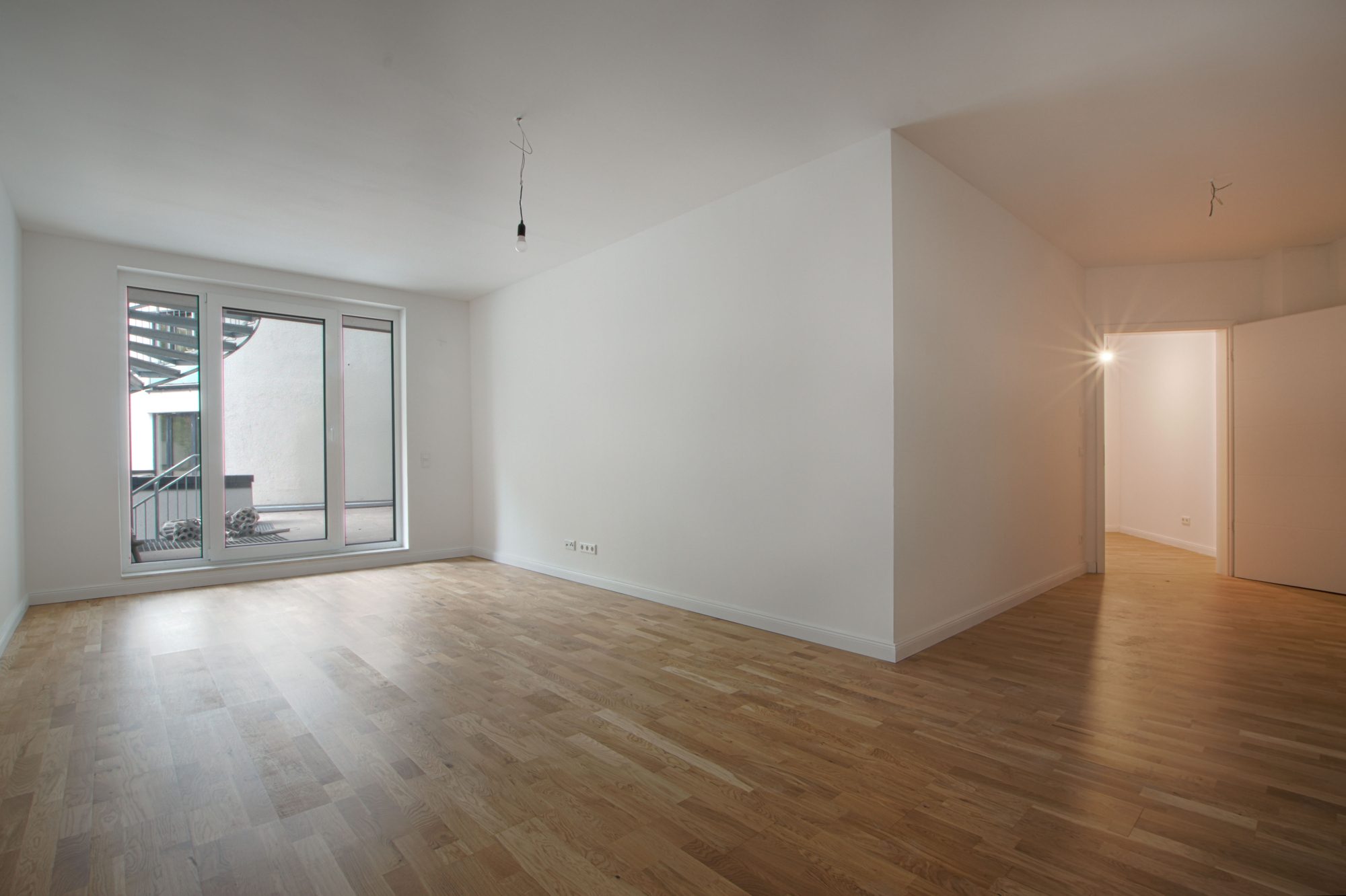 Immobilienangebot - Düsseldorf / Stadtmitte - Alle - Erstbezug! Exklusive 3-Zimmer-Wohnung im 3. OG mit Terrasse – hochwertiger Neubau in Stadtmitte