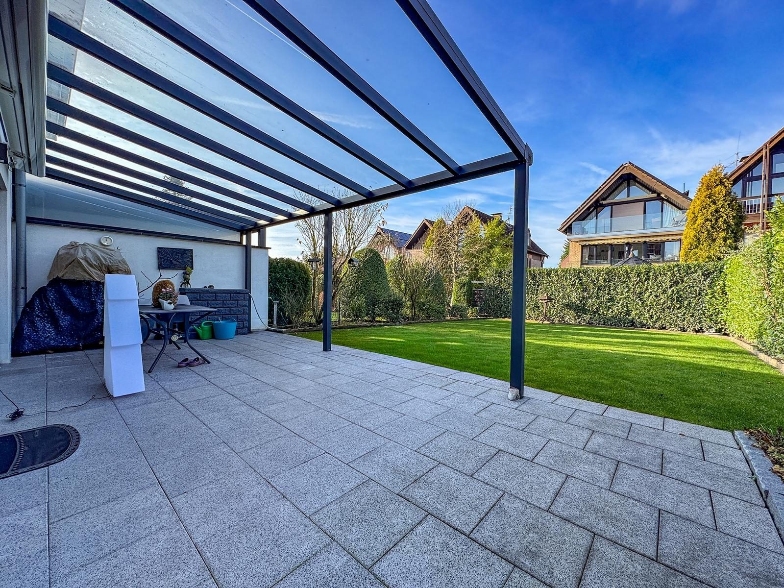 Immobilienangebot - Ratingen / Lintorf - Alle - Ratingen Lintorf: Wo aus einem Haus ein Zuhause wird – Raum für Familie und Geborgenheit
