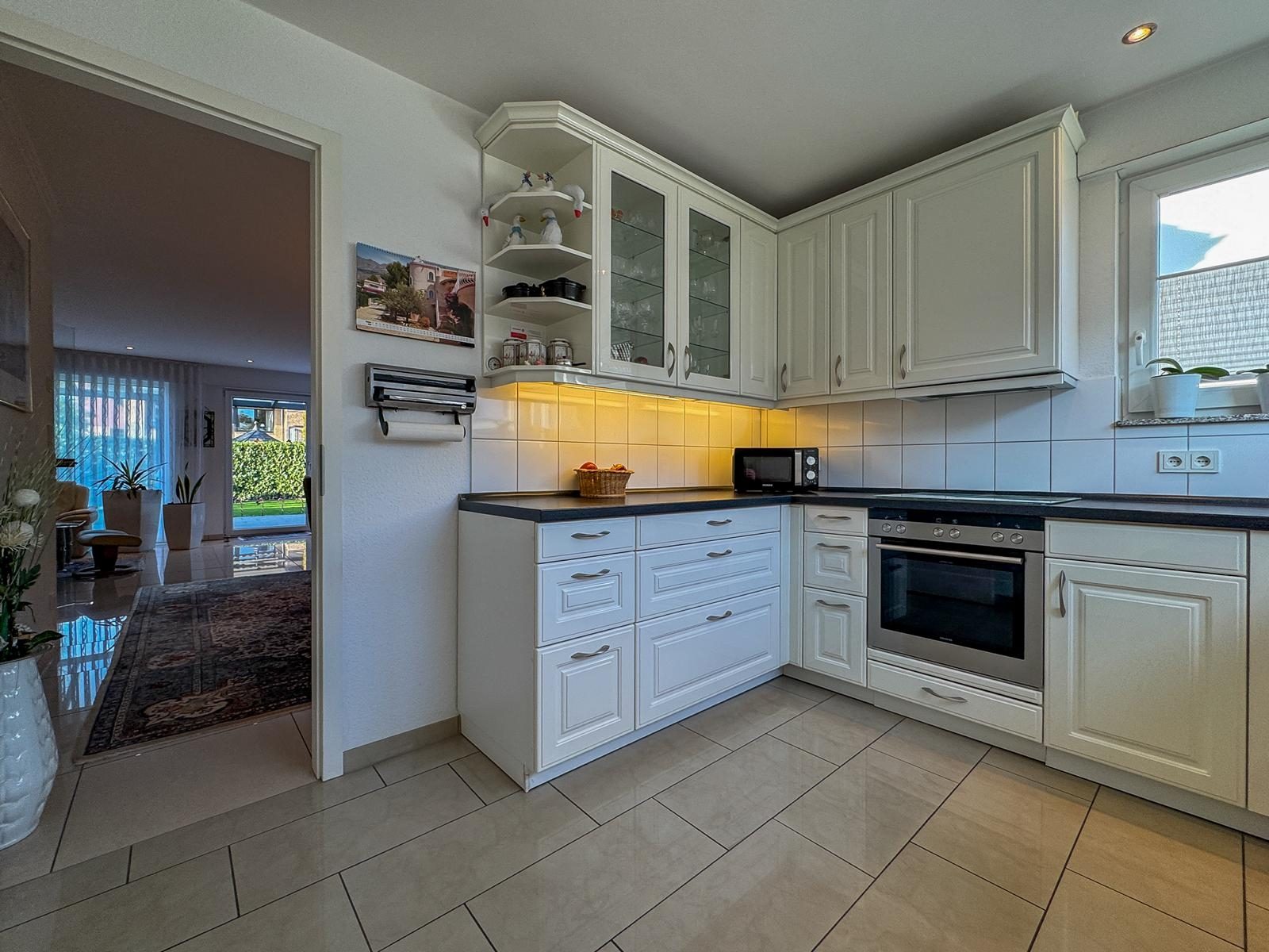 Immobilienangebot - Ratingen / Lintorf - Alle - Ratingen Lintorf: Wo aus einem Haus ein Zuhause wird – Raum für Familie und Geborgenheit