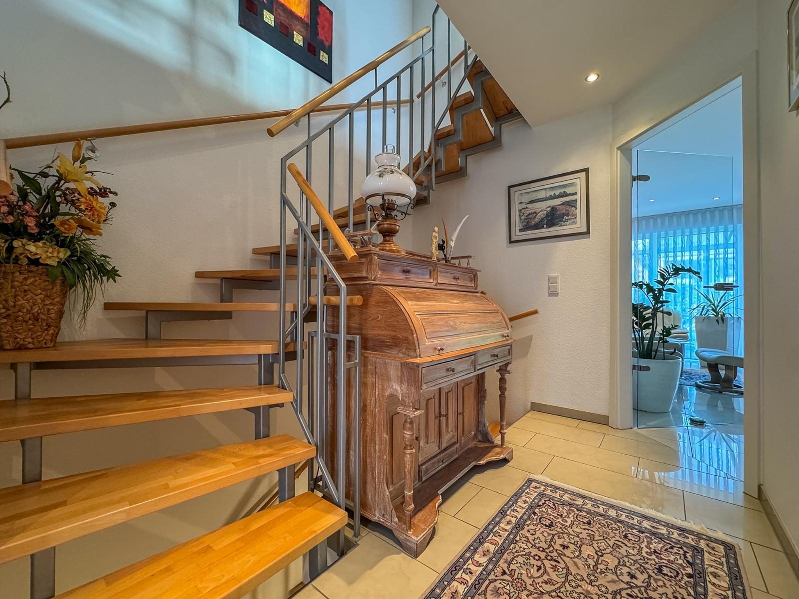 Immobilienangebot - Ratingen / Lintorf - Alle - Ratingen Lintorf: Wo aus einem Haus ein Zuhause wird – Raum für Familie und Geborgenheit