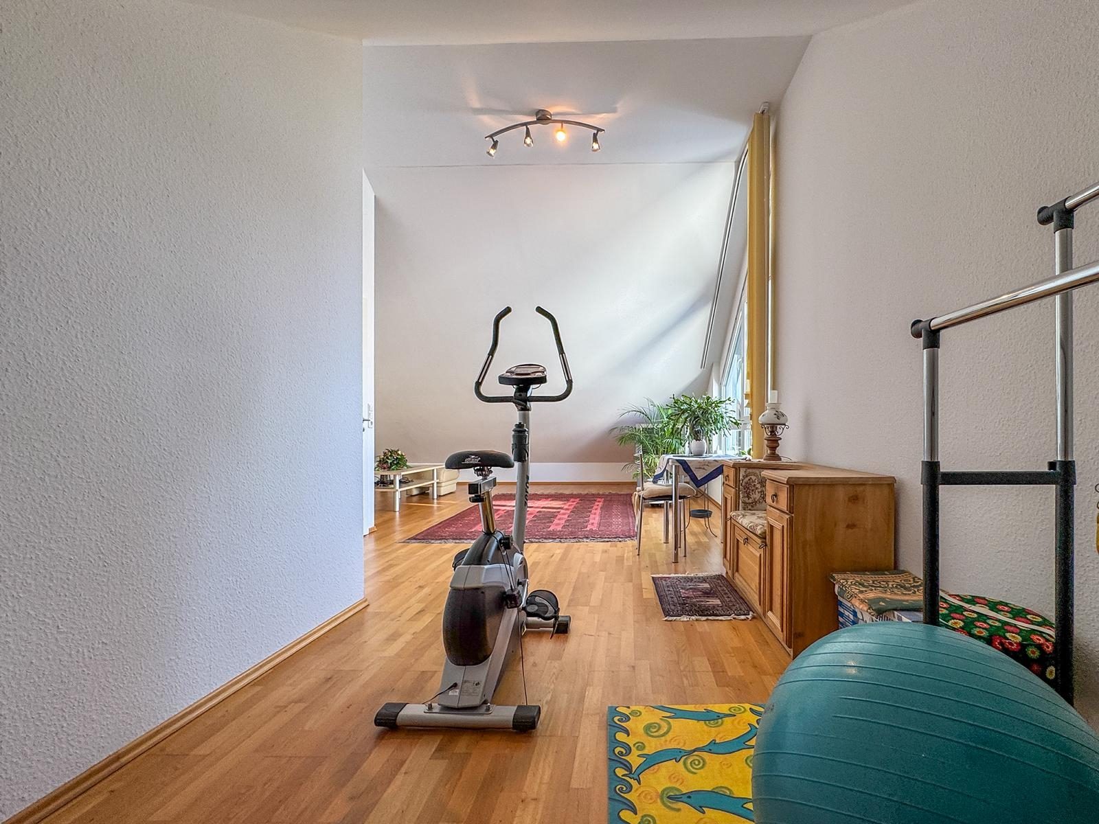 Immobilienangebot - Ratingen / Lintorf - Alle - Ratingen Lintorf: Wo aus einem Haus ein Zuhause wird – Raum für Familie und Geborgenheit