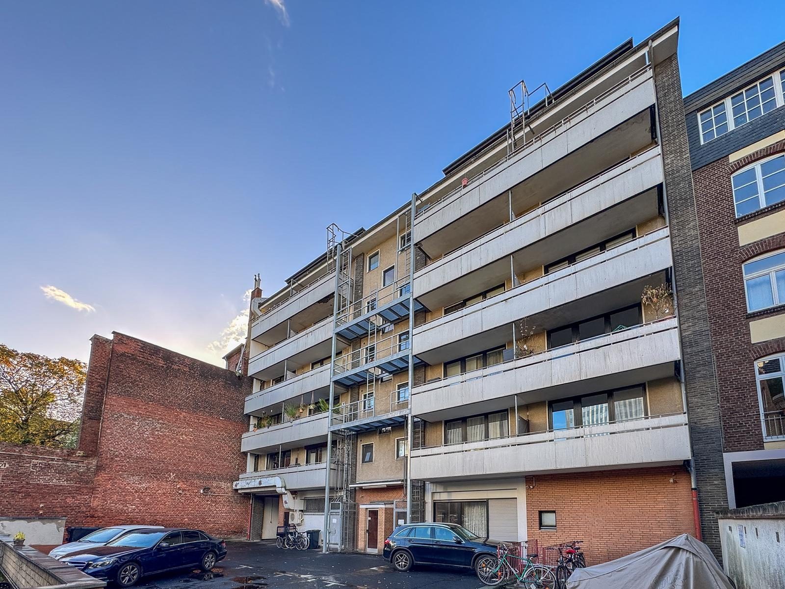 Immobilienangebot - Düsseldorf - Alle - Unterbilk: Charmantes Apartment mit TG-Stellplatz, voll möbliert zur sofortigen Nutzung frei.