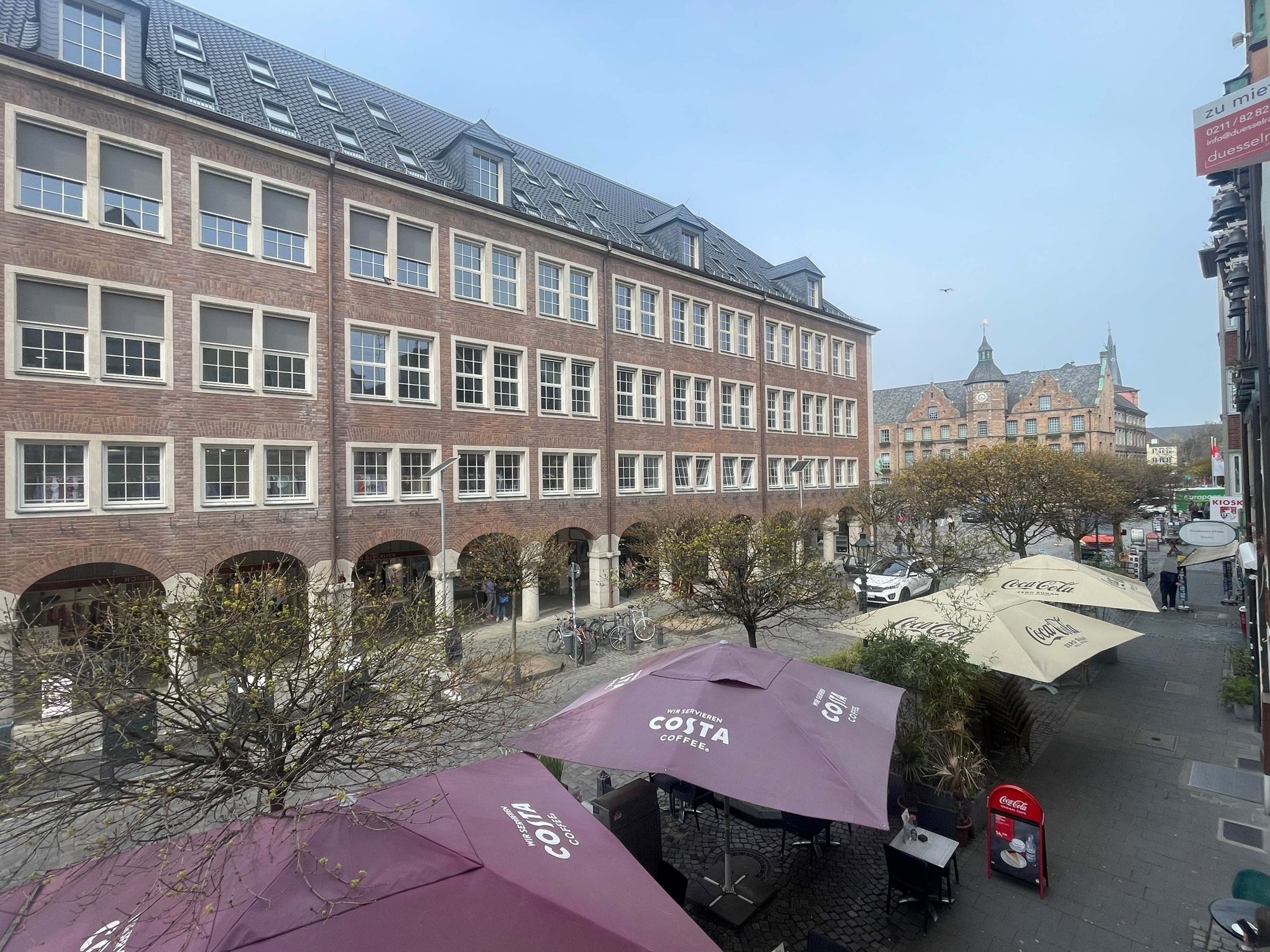 Immobilienangebot - Düsseldorf - Alle - Arbeiten, wo Düsseldorf lebt – Bürofläche mit ca. 221 m² Nutzfläche im Herzen der Altstadt!
