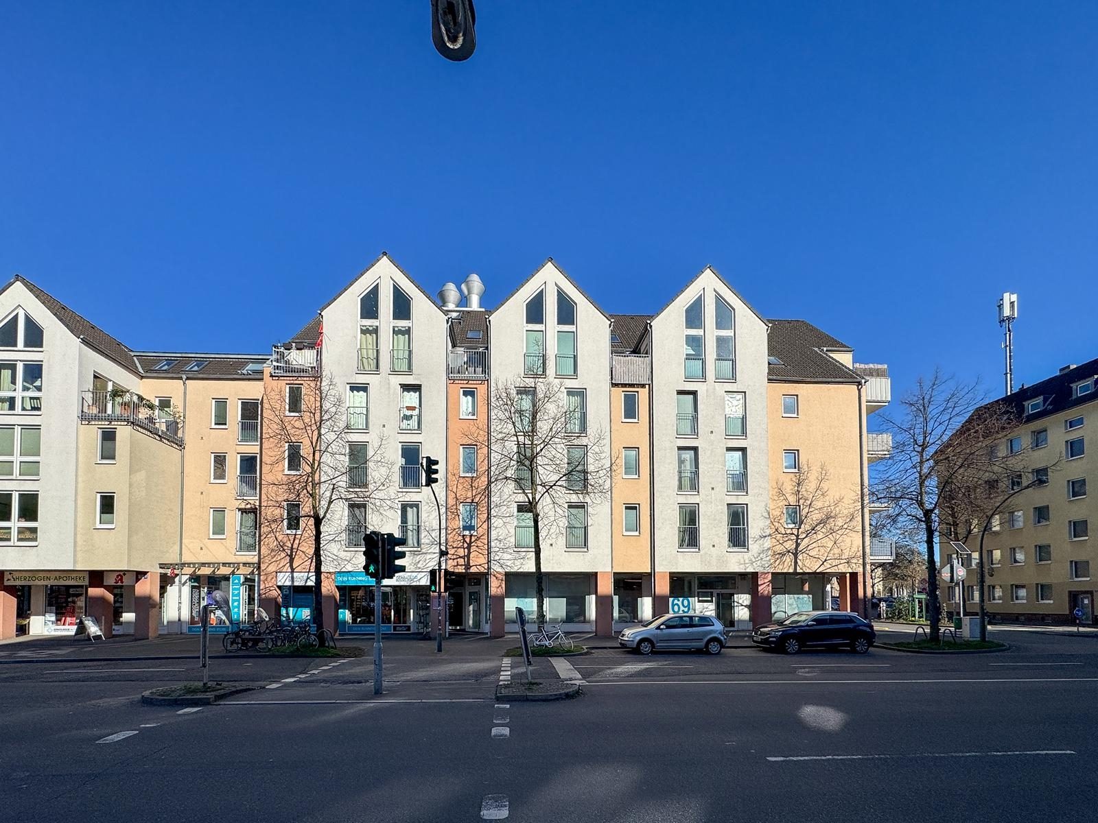 Immobilienangebot - Düsseldorf / Derendorf - Alle - Derendorf: 2-Zimmer-Wohnung mit Balkon und Tiefgarage – ideal für Eigennutzer oder Investoren