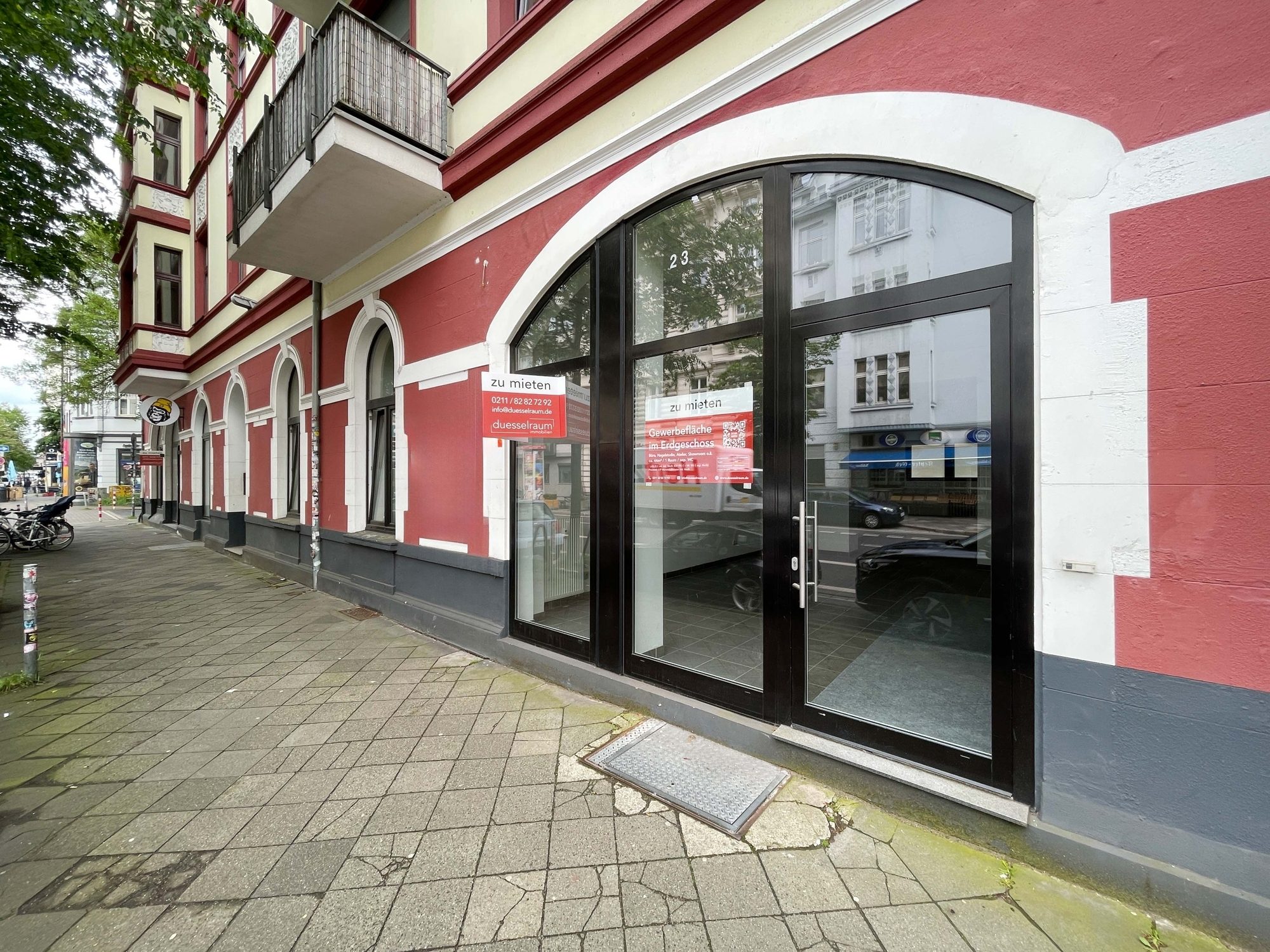 Immobilienangebot - Düsseldorf - Alle - Friedrichstadt: moderne Laden- oder Bürofläche im prachtvollen Jugendstilhaus in guter Lage!