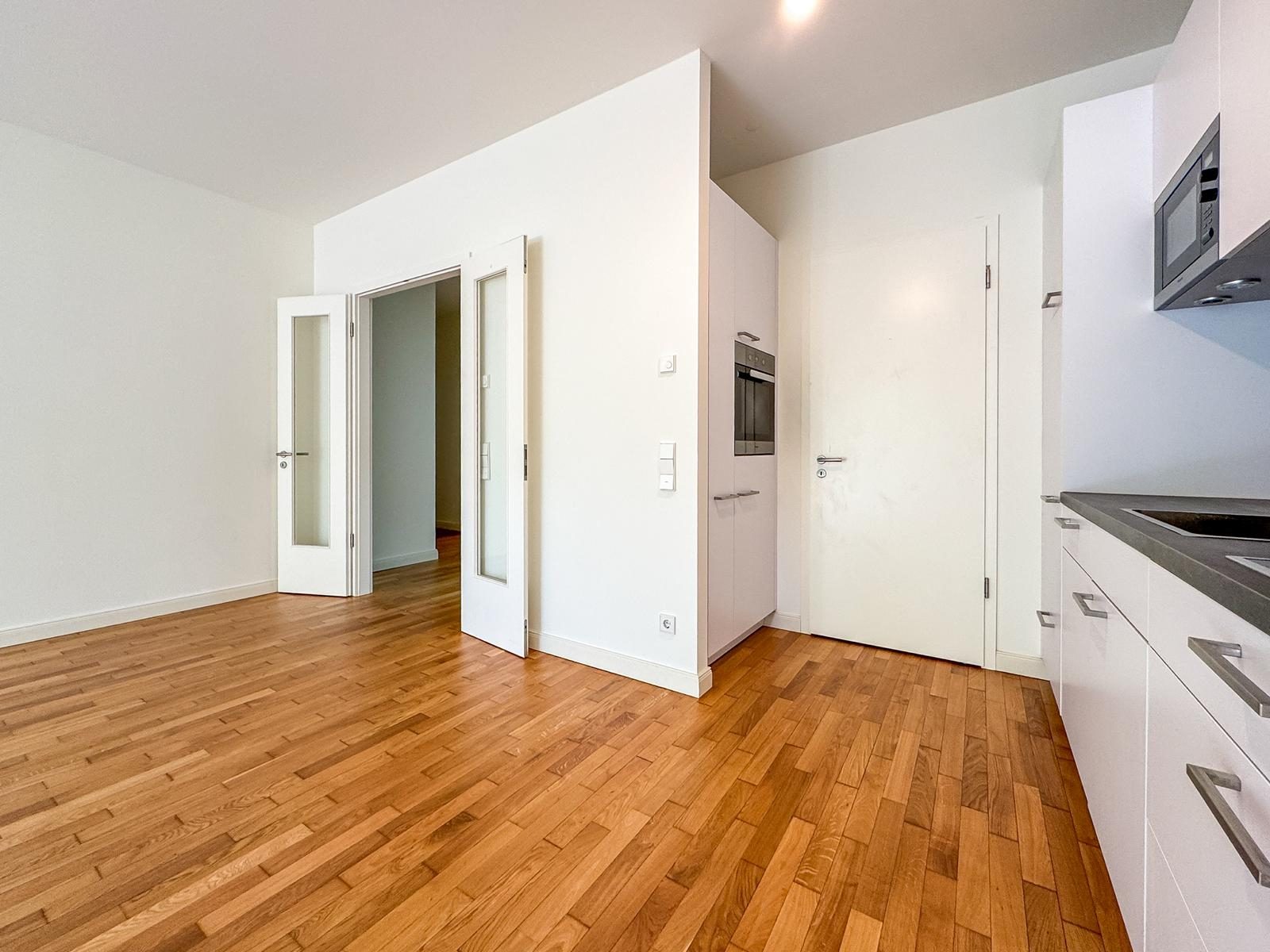 Immobilienangebot - Düsseldorf - Alle - Heinrich Heine Gärten: repräsentative 3-Zimmer-Terrassen-Wohnung!