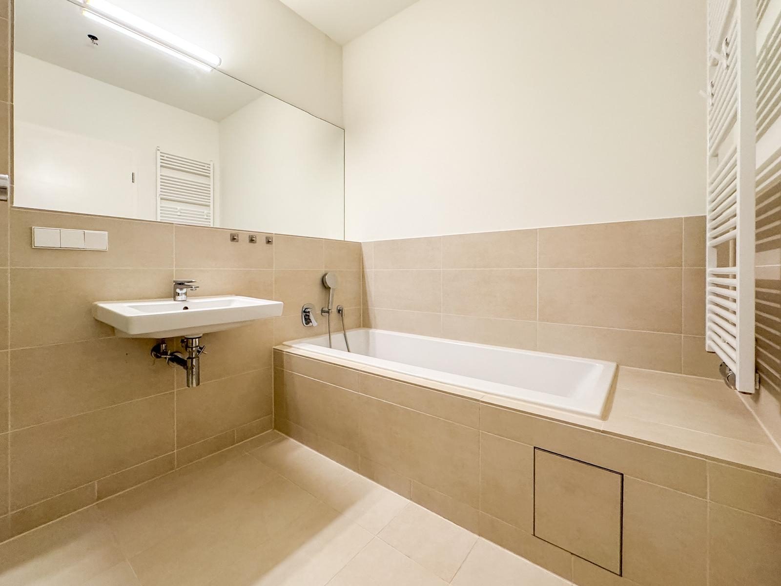 Immobilienangebot - Düsseldorf - Alle - Heinrich Heine Gärten: repräsentative 3-Zimmer-Terrassen-Wohnung!