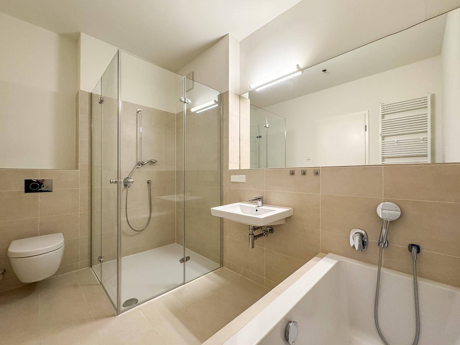 Immobilienangebot - Düsseldorf - Alle - Heinrich Heine Gärten: repräsentative 3-Zimmer-Terrassen-Wohnung!