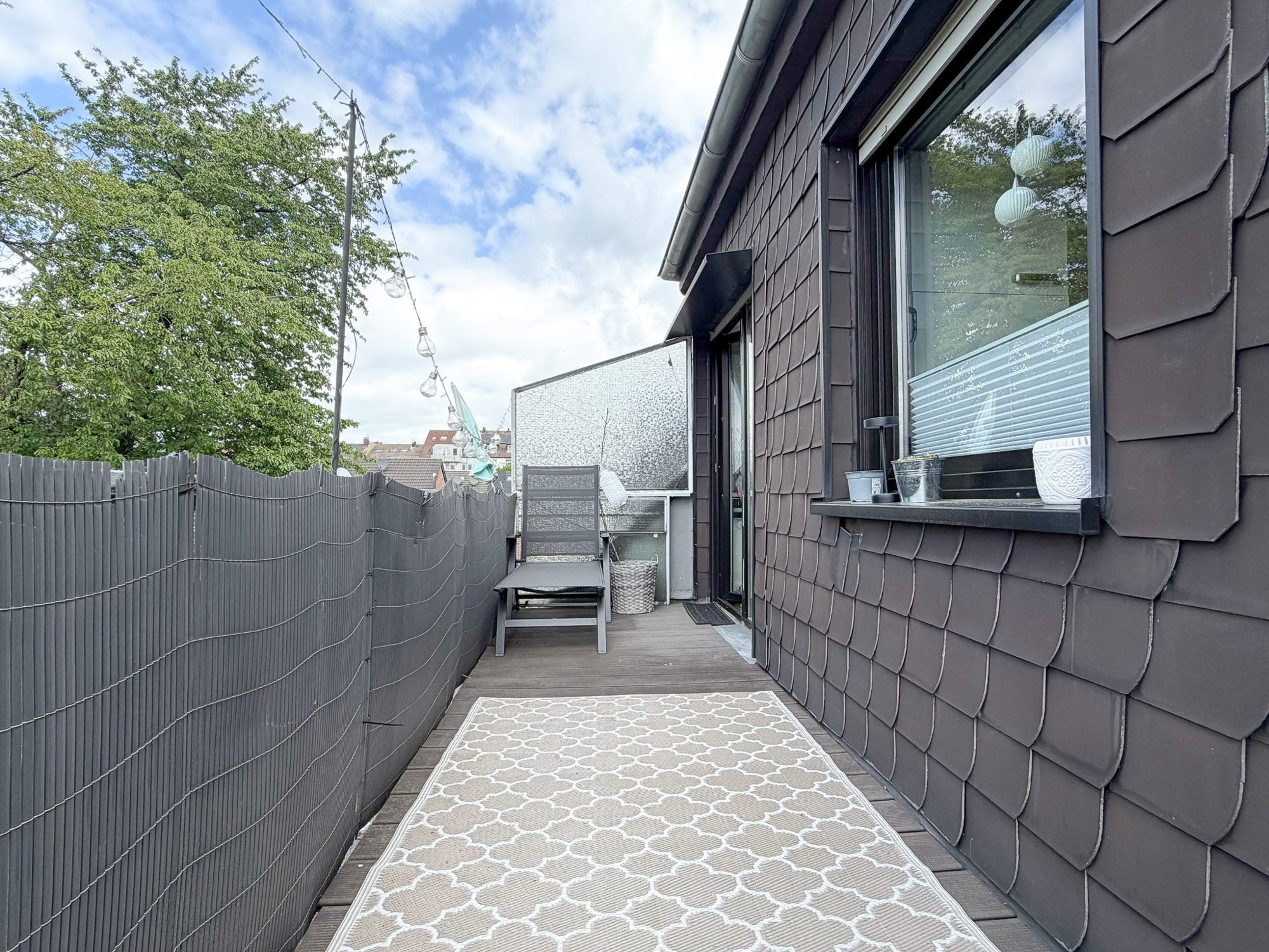 Immobilienangebot - Düsseldorf - Alle - Düsseldorf-Rath: Attraktive 3-Zimmer Renditeimmobilie mit zwei Balkonen und Eigennutzungsoption!