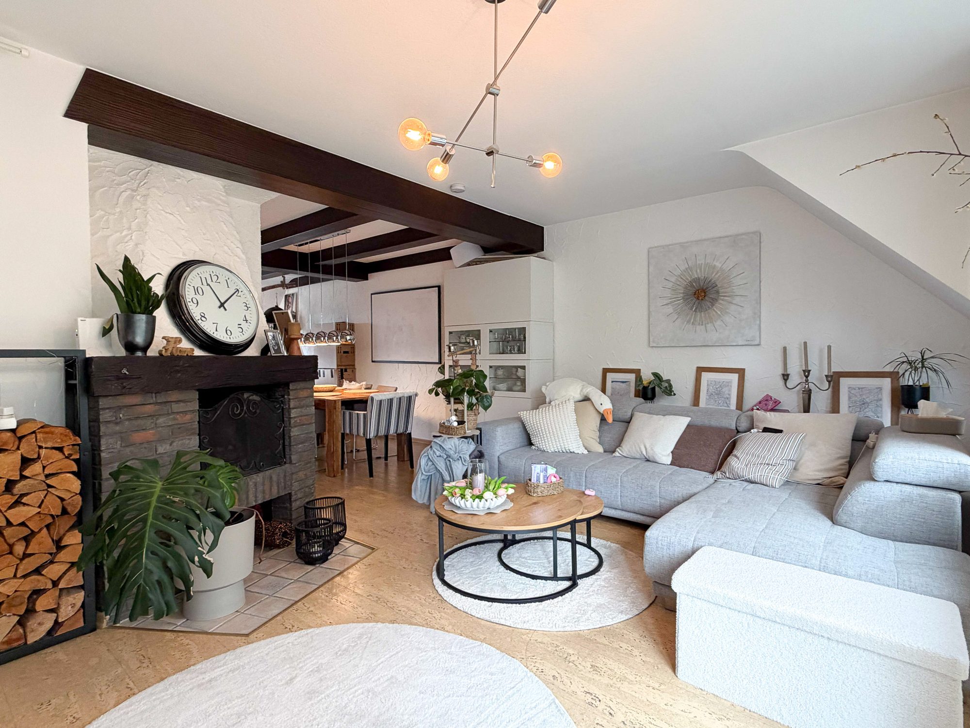 Immobilienangebot - Düsseldorf - Alle - Düsseldorf-Rath: Attraktive 3-Zimmer Renditeimmobilie mit zwei Balkonen und Eigennutzungsoption!