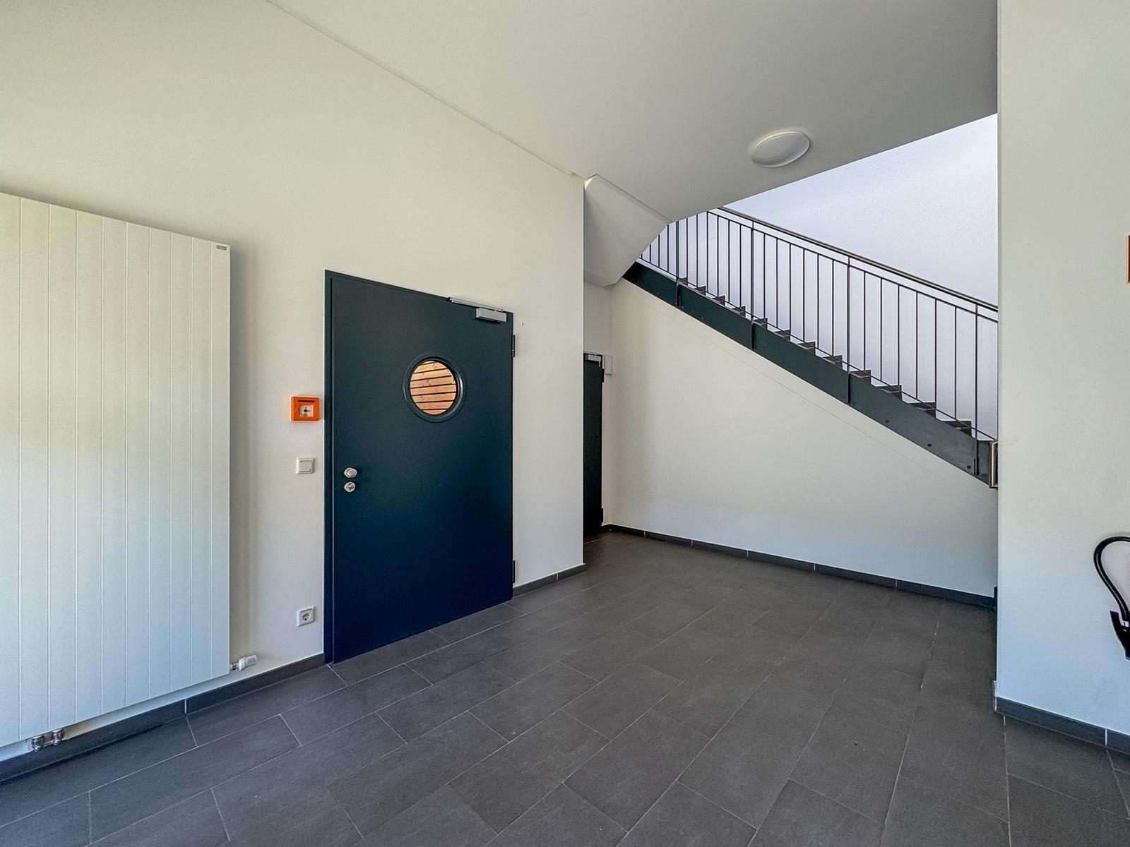 Immobilienangebot - Düsseldorf / Flingern Süd - Alle - Flingern Süd: Hochwertige Gewerbeeinheit mit Halle & Büros – flexibel nutzbar auf 861 m²