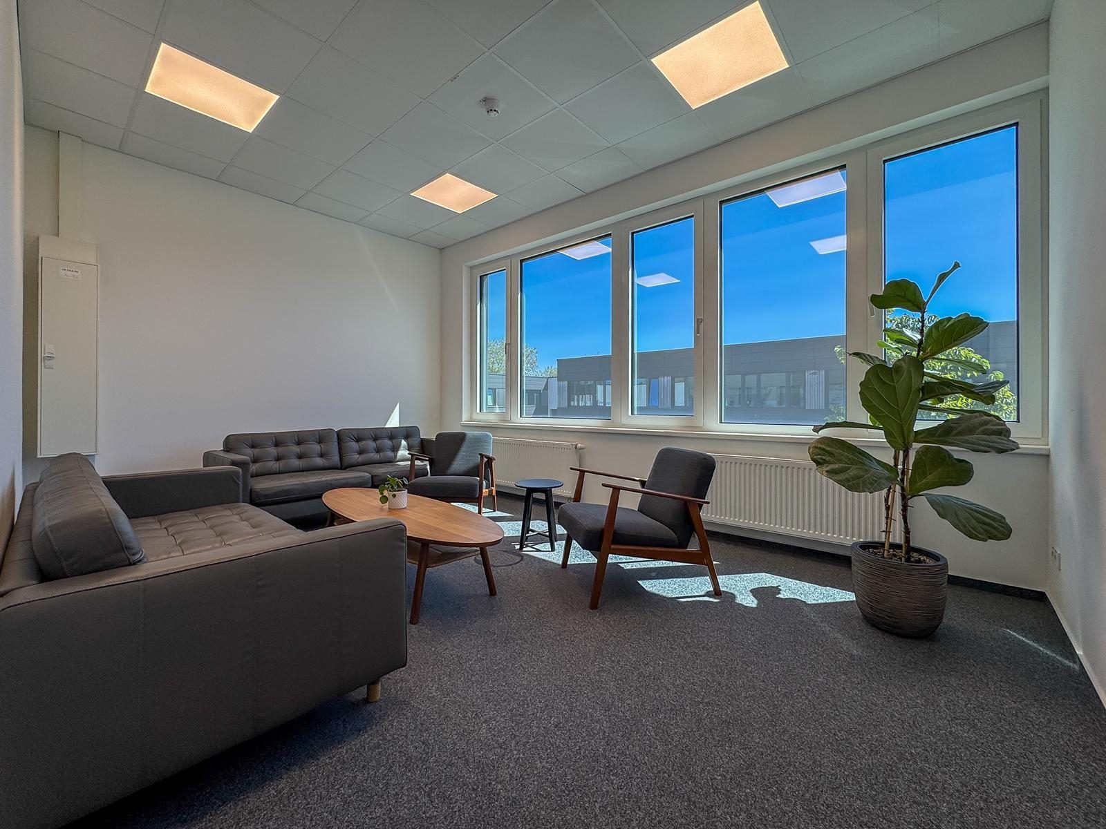 Immobilienangebot - Düsseldorf / Flingern Süd - Alle - Flingern Süd: Hochwertige Gewerbeeinheit mit Halle & Büros – flexibel nutzbar auf 861 m²
