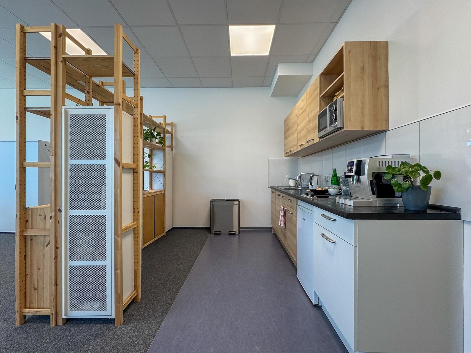 Immobilienangebot - Düsseldorf / Flingern Süd - Alle - Flingern Süd: Hochwertige Gewerbeeinheit mit Halle & Büros – flexibel nutzbar auf 861 m²