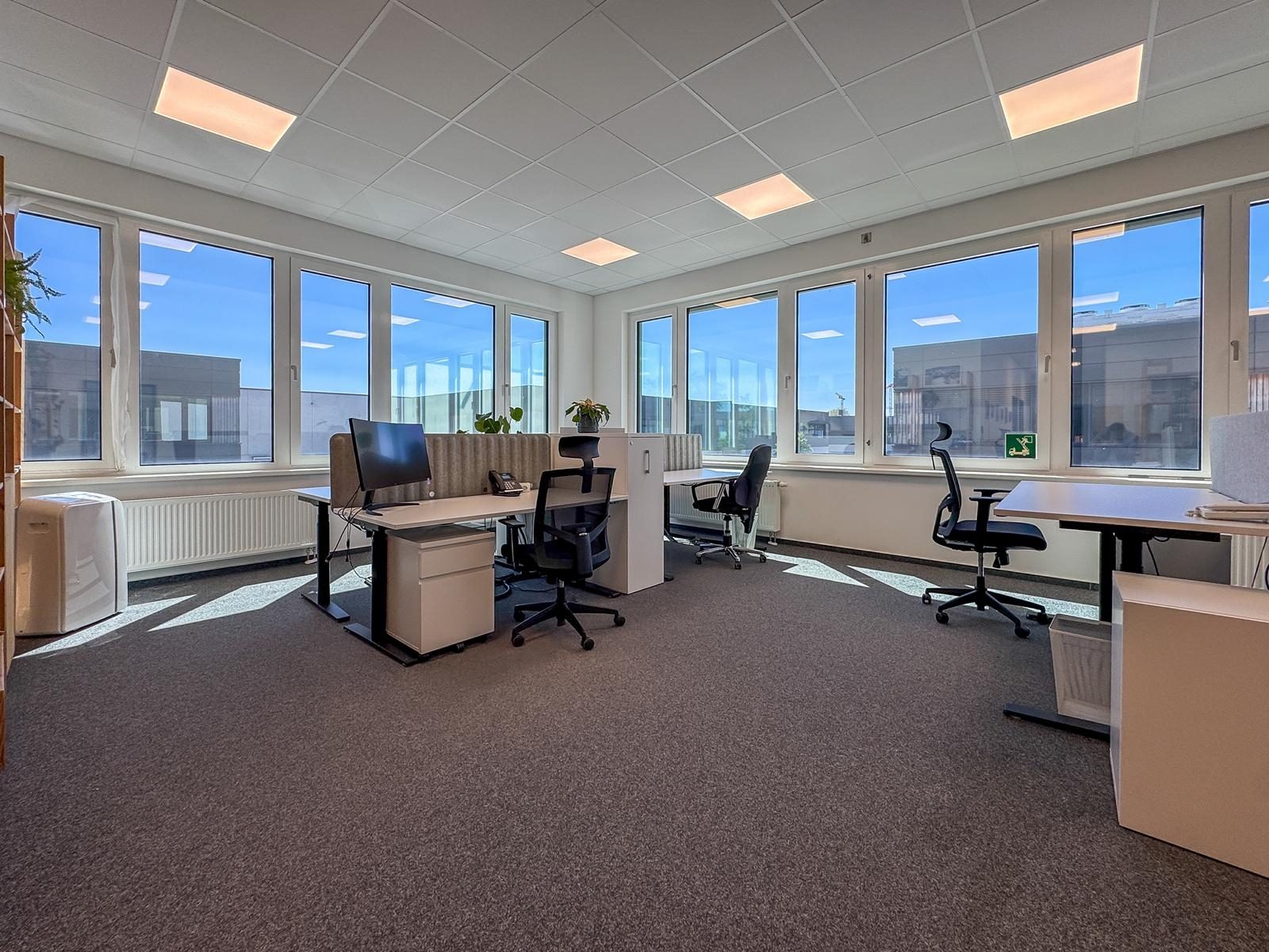 Immobilienangebot - Düsseldorf / Flingern Süd - Alle - Flingern Süd: Hochwertige Gewerbeeinheit mit Halle & Büros – flexibel nutzbar auf 861 m²
