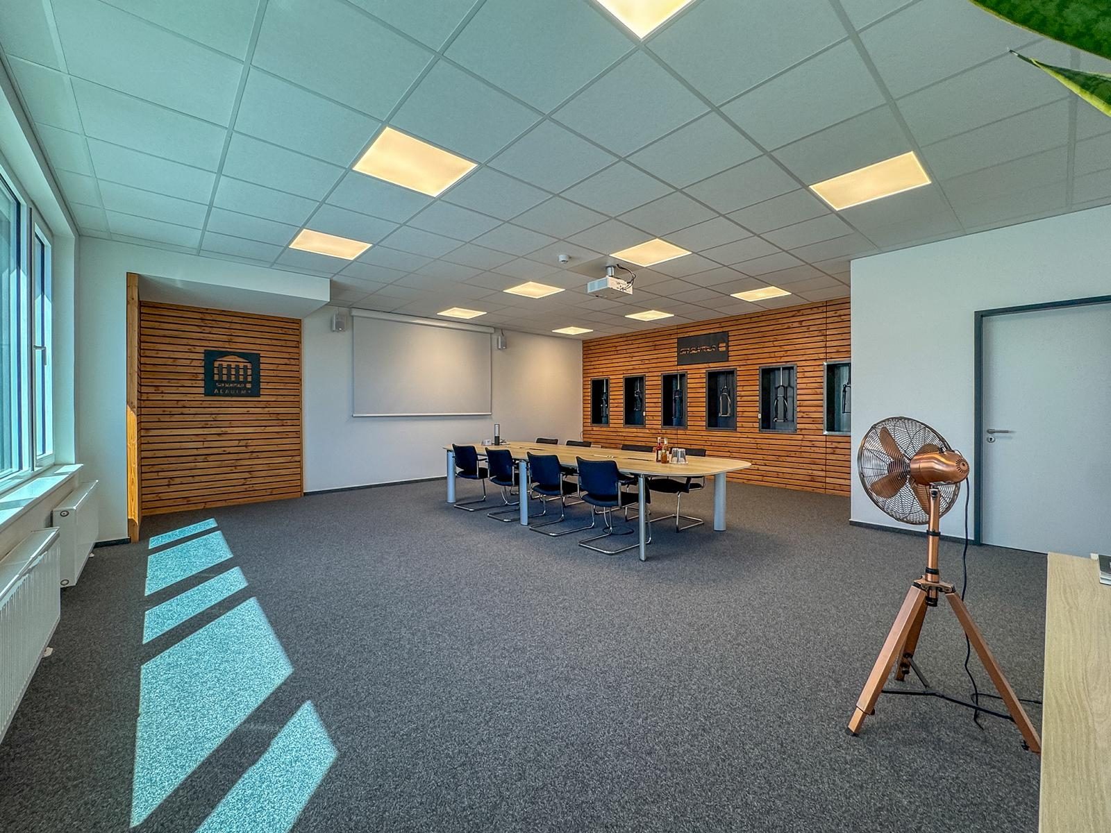 Immobilienangebot - Düsseldorf / Flingern Süd - Alle - Flingern Süd: Hochwertige Gewerbeeinheit mit Halle & Büros – flexibel nutzbar auf 861 m²