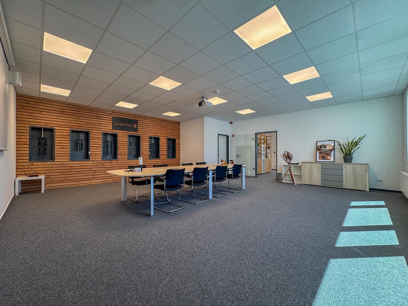Immobilienangebot - Düsseldorf / Flingern Süd - Alle - Flingern Süd: Hochwertige Gewerbeeinheit mit Halle & Büros – flexibel nutzbar auf 861 m²