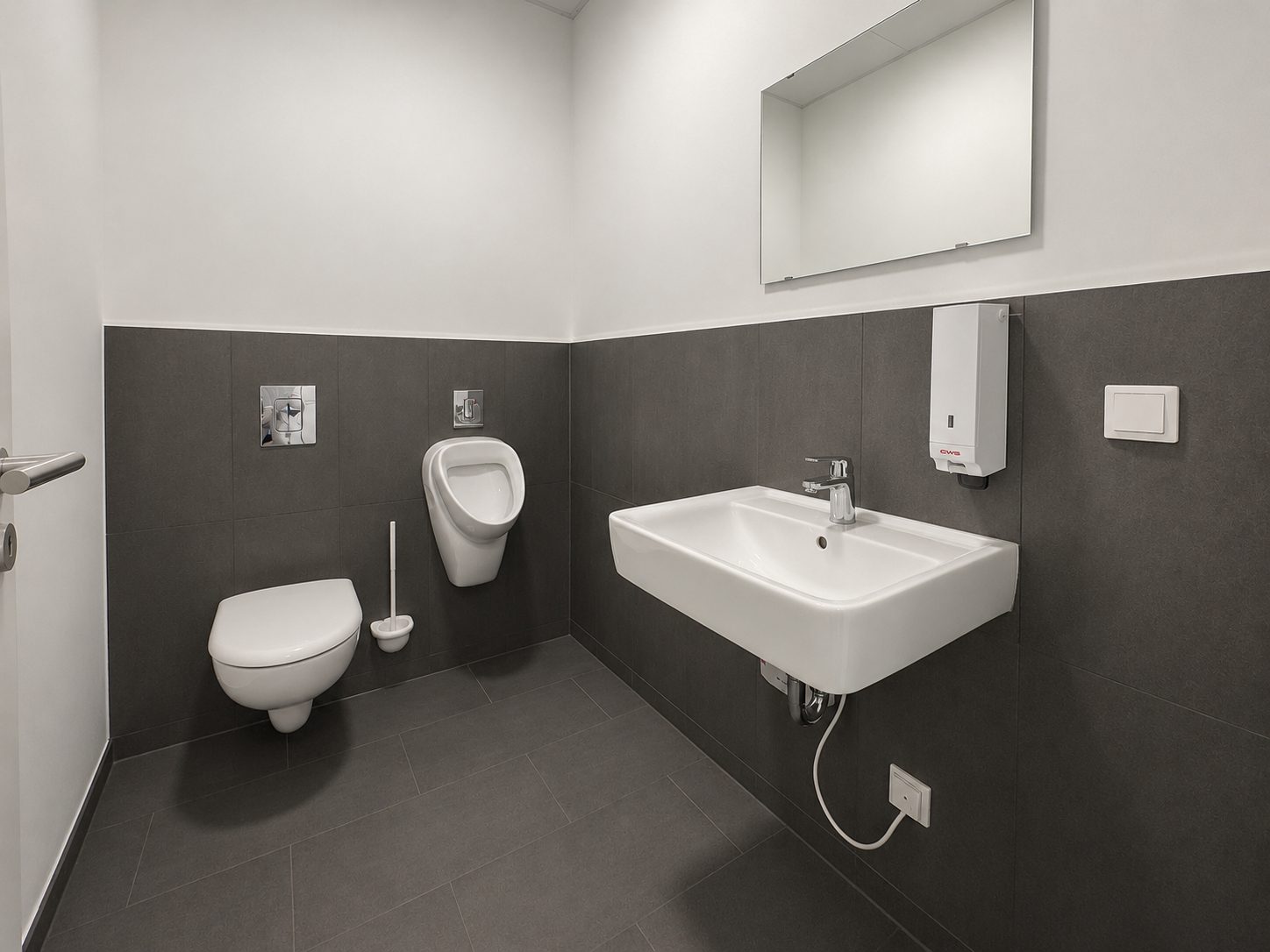 Immobilienangebot - Düsseldorf / Flingern Süd - Alle - Flingern Süd: Hochwertige Gewerbeeinheit mit Halle & Büros – flexibel nutzbar auf 861 m²